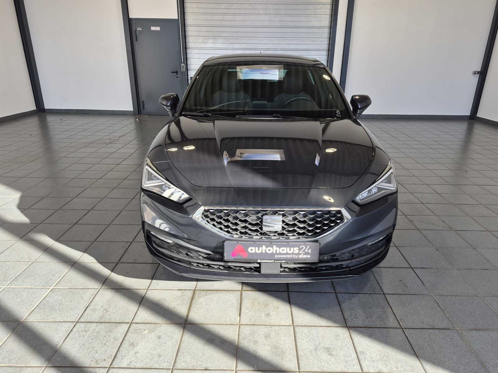 Seat Leon Limousine Leon 1.5 eTSI Xcellence OPF (EURO 6d) #2
