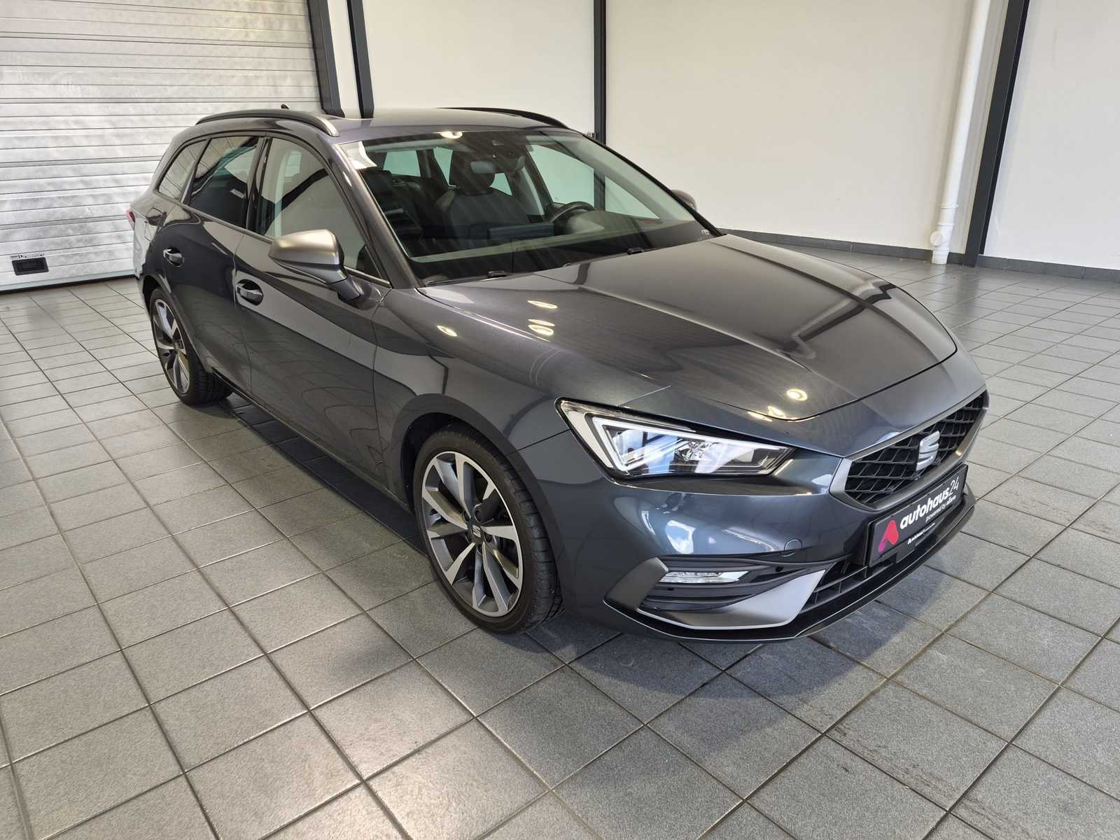 SEAT Leon Kombi SEAT Leon 1.5 eTSI ACT 110kW FR DSG Sportstourer Kombi #1