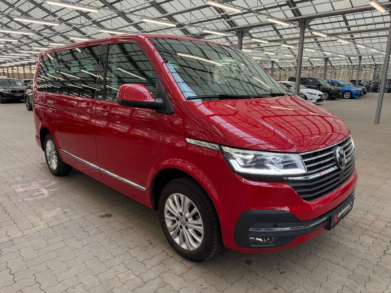 Volkswagen Multivan Kleinbus / Van VOLKSWAGEN Multivan 2,0 TDI 110kW BMT Generation SIX Bus #1