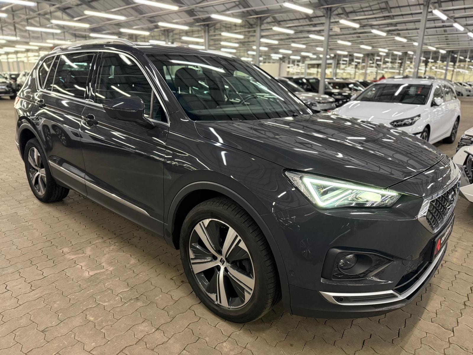 SEAT Tarraco SUV / Crossover / Geländewagen SEAT Tarraco 2.0 TDI 147kW Xcellence 4Drive DSG Sports Utility Vehicle #1