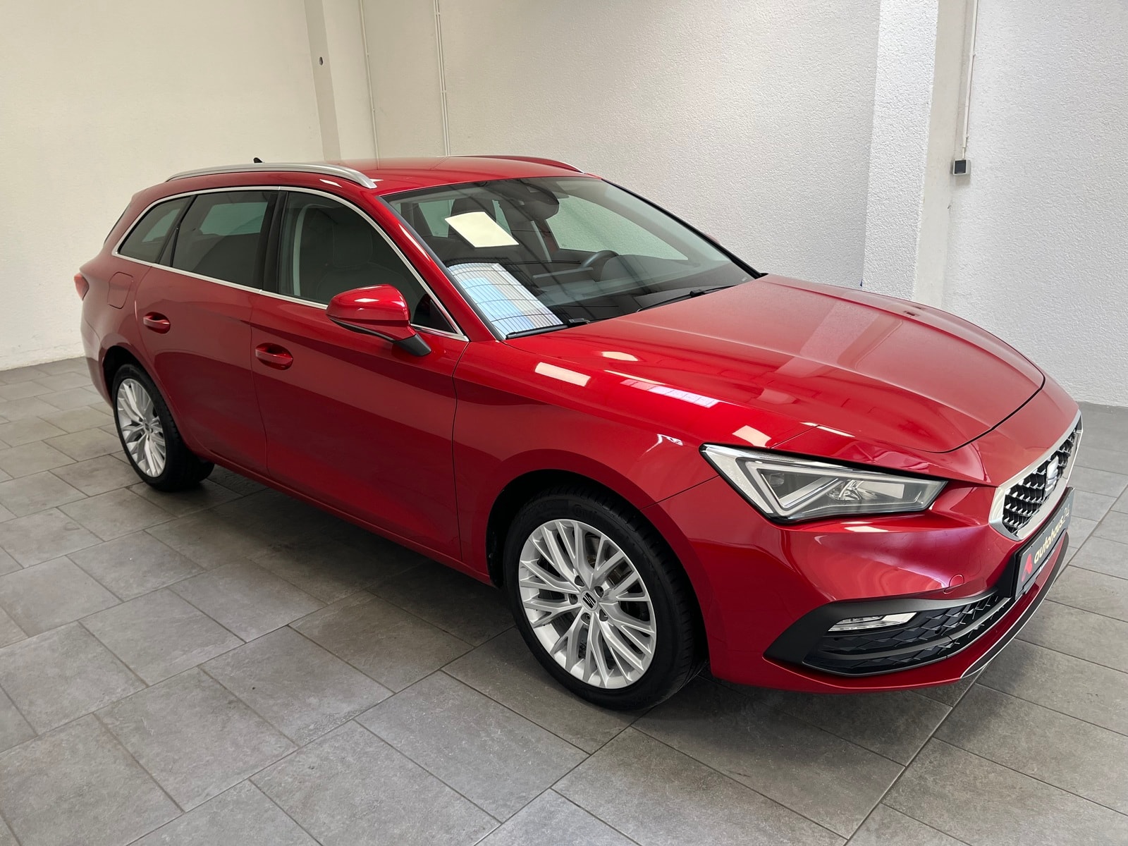 SEAT Leon Kombi SEAT Leon 2.0 TDI 110kW Xcellence DSG Sportstourer Kombi #1