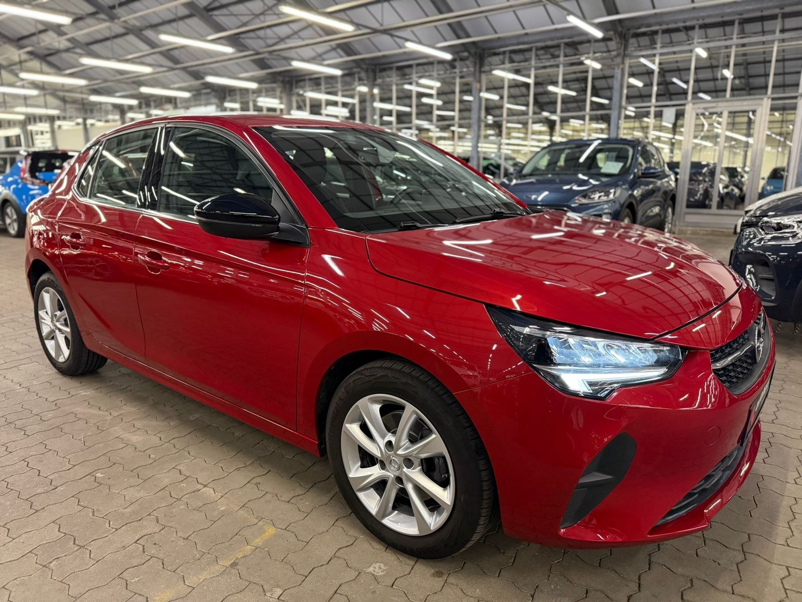 Opel Corsa Schräghecklimousine OPEL Corsa 1.2 Direct Injection Turbo 74kW Elegance Schräghecklimousine #1