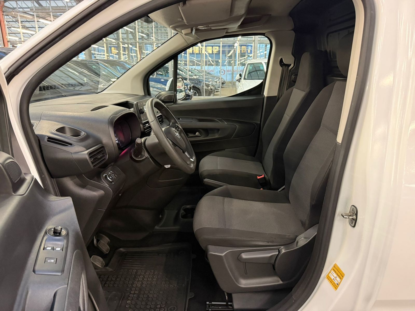 Opel Combo Transporter Combo Cargo 1.5 D Edition (EURO 6d-TEMP) #8