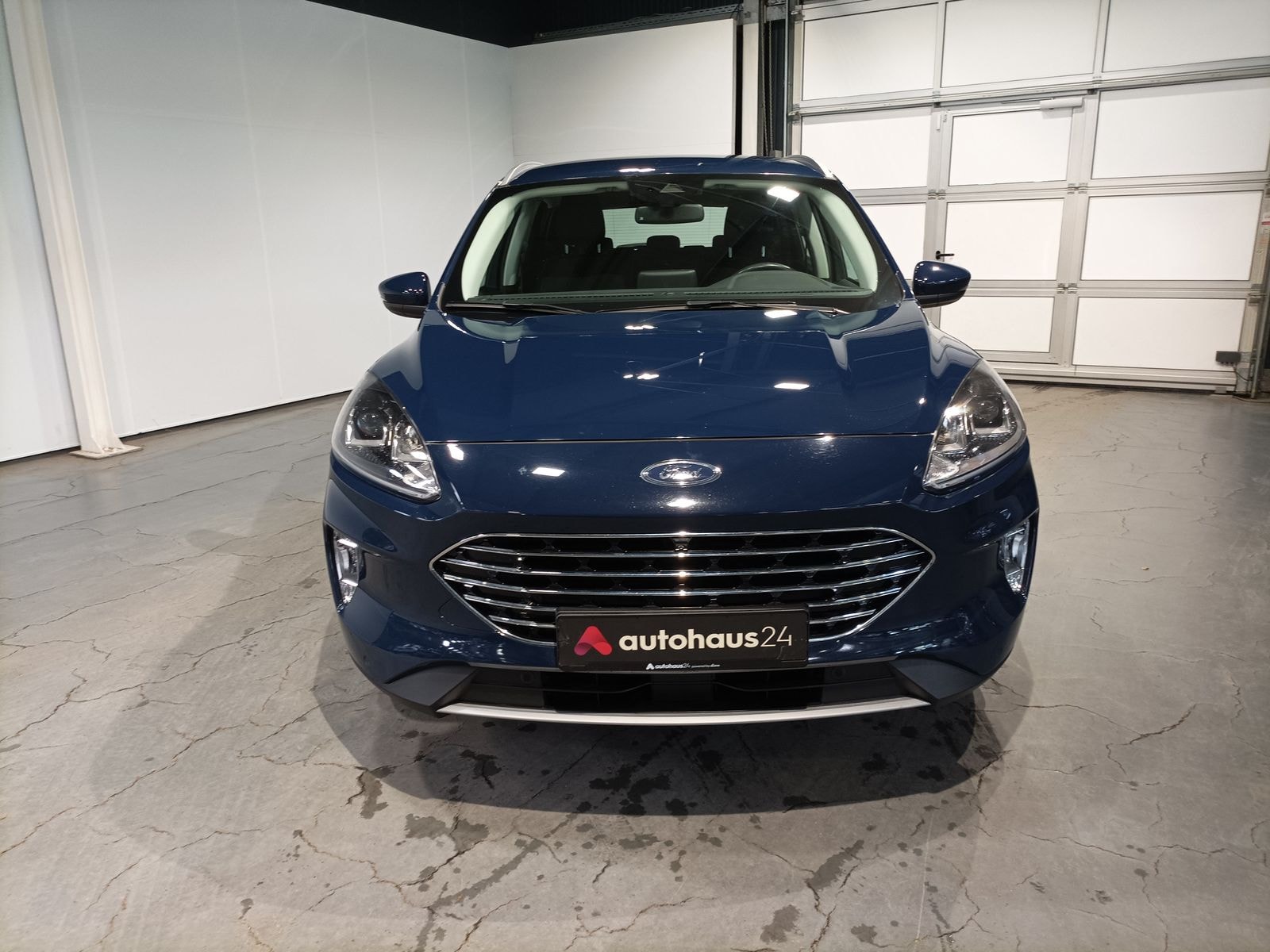 Ford Kuga SUV Kuga 2.5 Duratec Hybrid FHEV Titanium (EURO 6d) #2