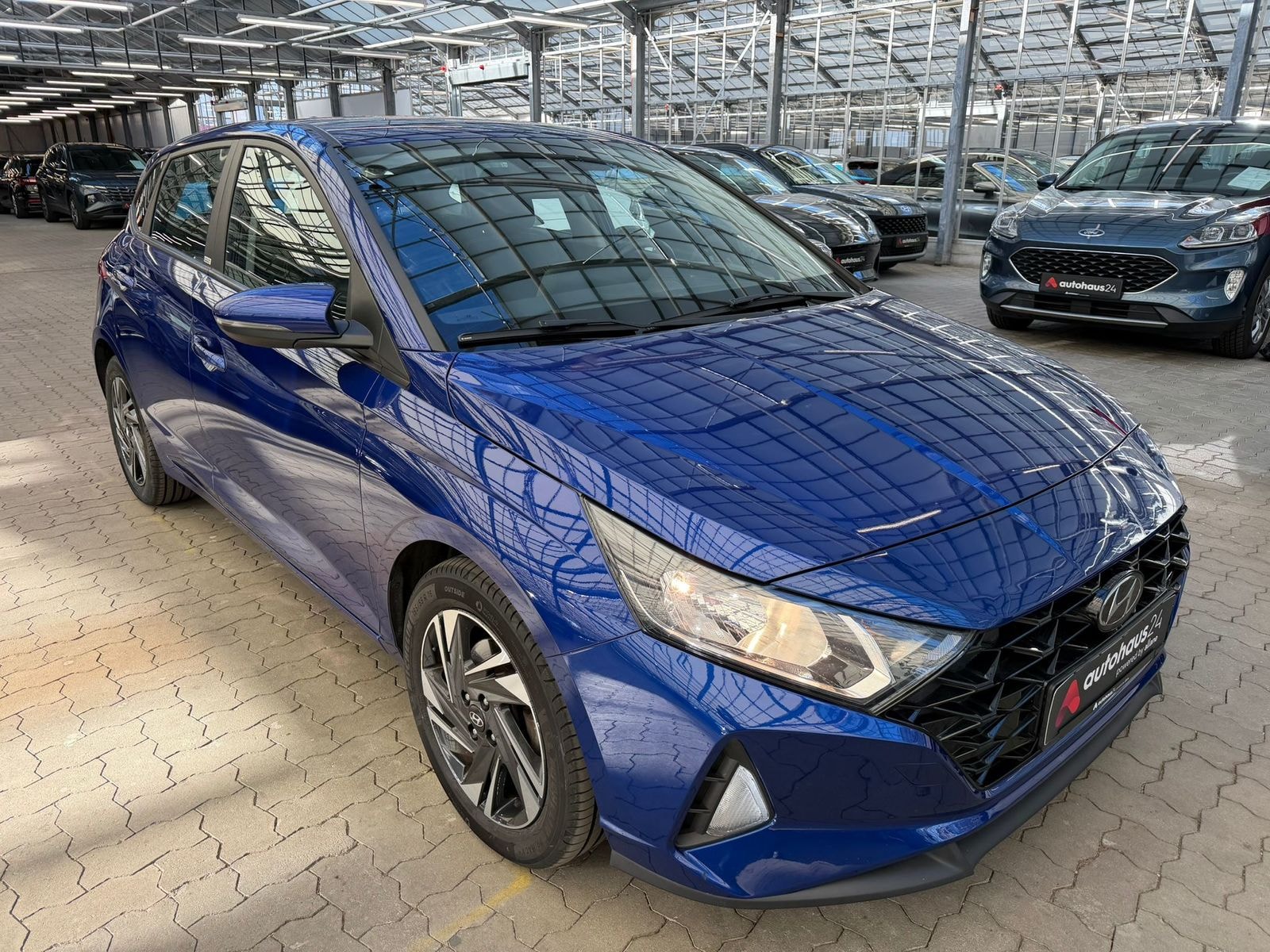 Hyundai i20 Schräghecklimousine HYUNDAI i20 1.0 T-GDI 74kW Intro Schräghecklimousine #1