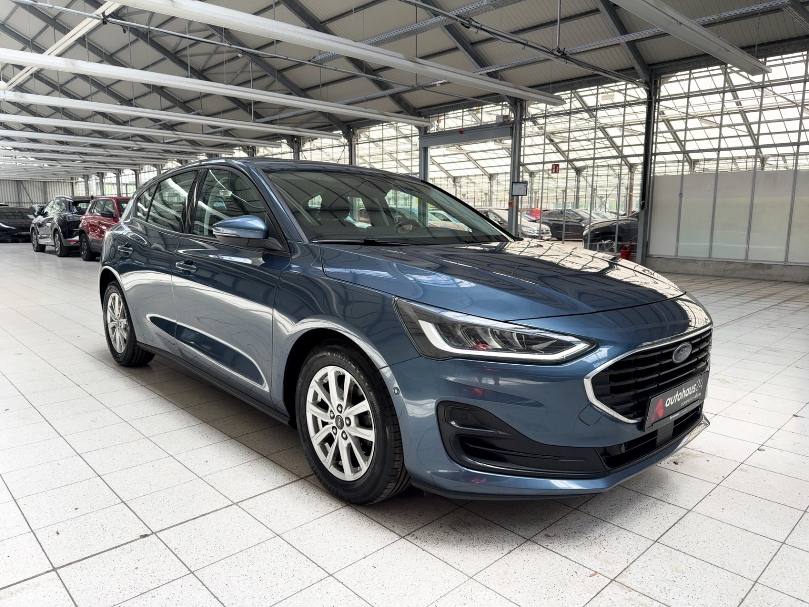 Ford Focus Limousine FORD Focus 1,5 EcoBlue 88kW Cool & Connect Auto Schräghecklimousine #1