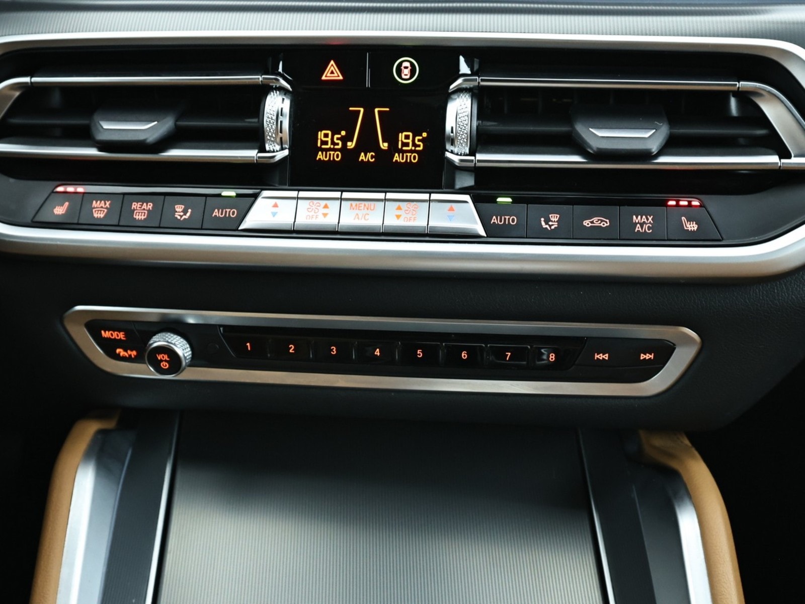 BMW X6 SUV X6 xDrive 40i MHD xDrive XLine #12