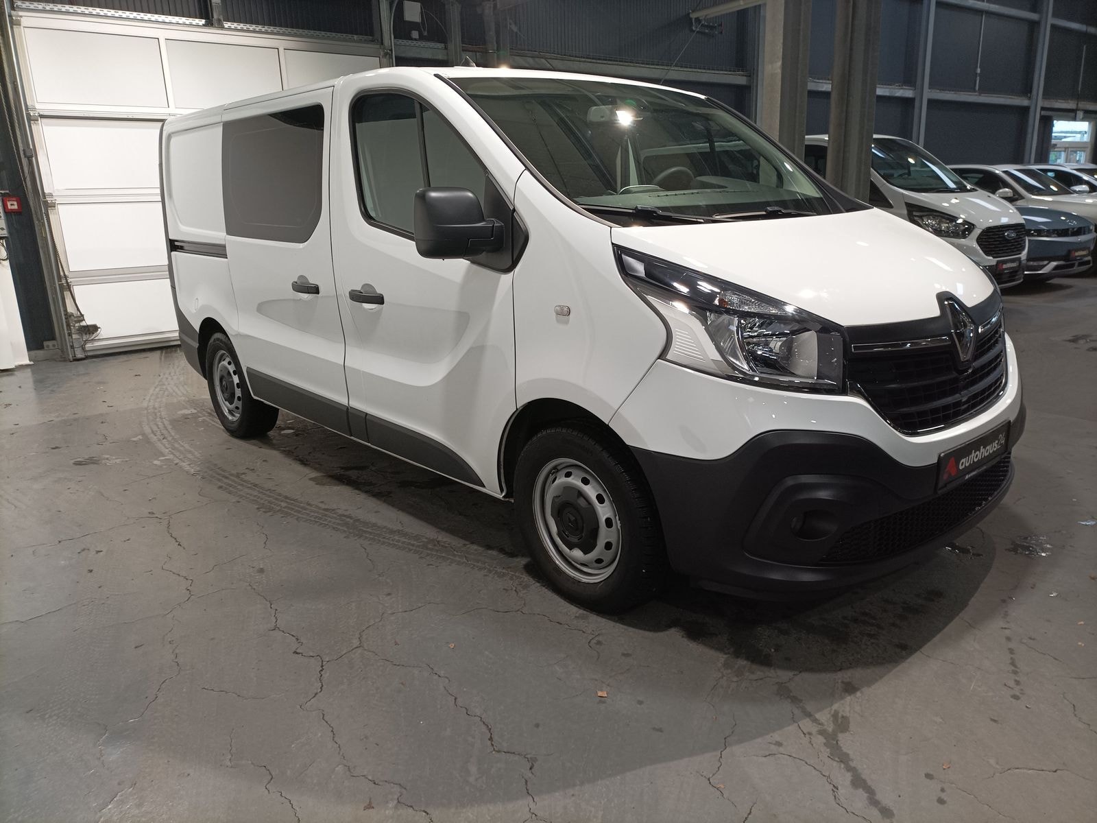 Renault Trafic Transporter RENAULT Trafic L1H1 2.0 ENERGY dCi 145 3,0t Komfort Kastenwagen #1