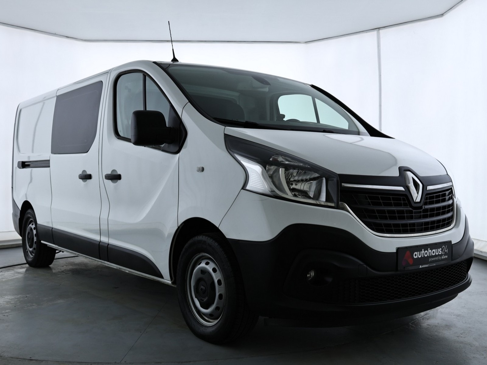 Renault Trafic Transporter RENAULT Trafic L2H1 2.0 ENERGY dCi 145 Komfort Kastenwagen #1