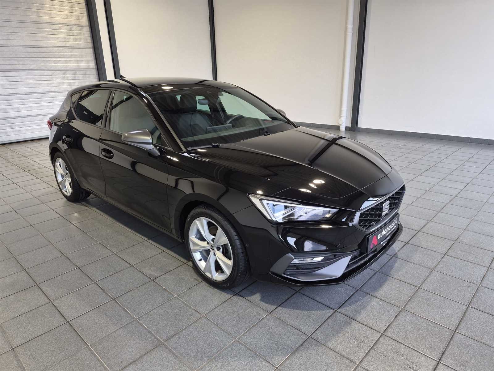 SEAT Leon Limousine SEAT Leon 1.0 eTSI 81kW FR DSG Schräghecklimousine #1