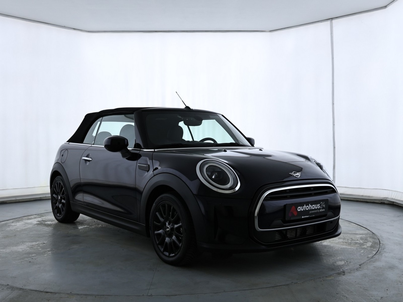 MINI Cabrio Cabrio / Roadster MINI MINI One Cabrio Classic Trim Cabriolet #1