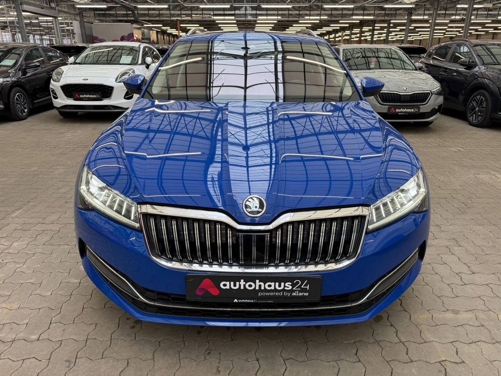 Skoda Superb Kombi Superb Combi 2.0 TDI Premium Edition (EURO 6d) #2