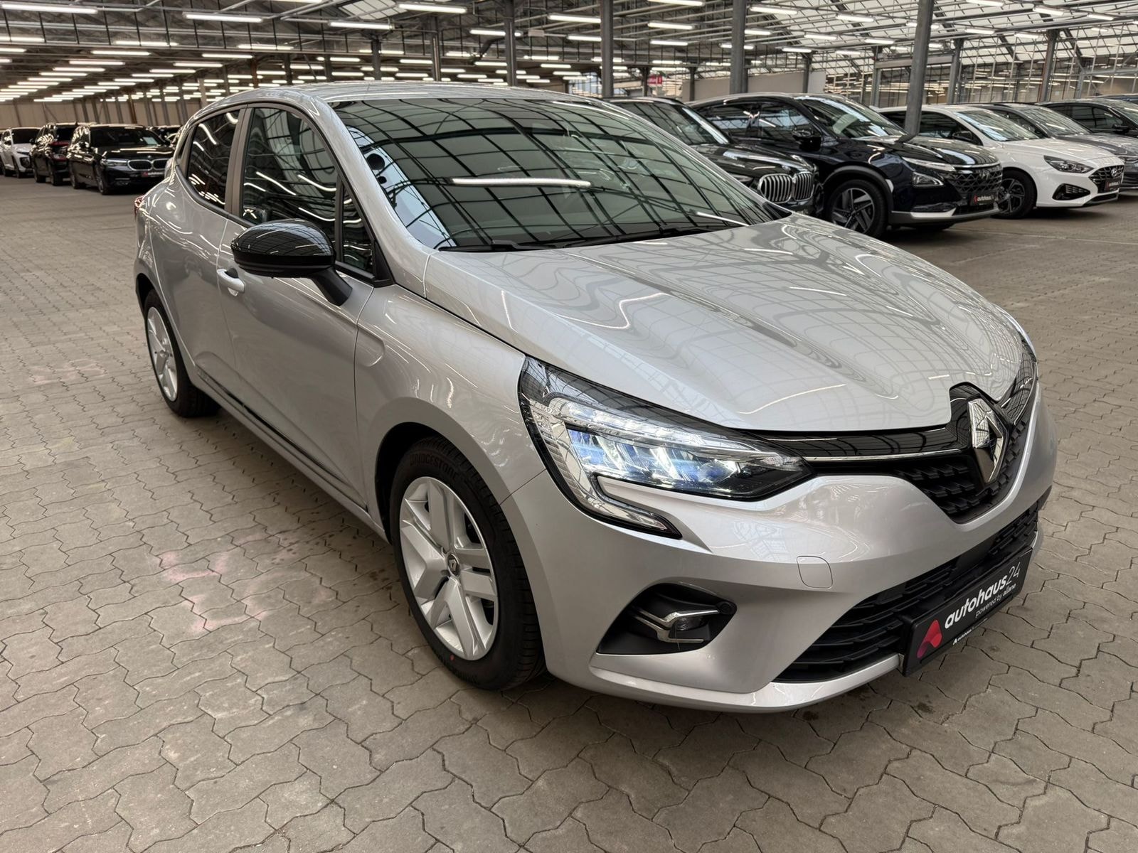 Renault Clio Limousine RENAULT Clio TCe 90 Zen Schräghecklimousine #1