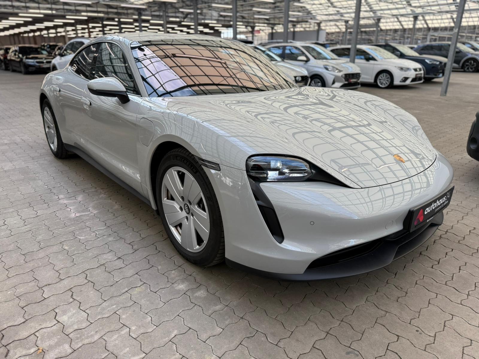 Porsche Taycan Limousine PORSCHE Taycan - Coupé #1