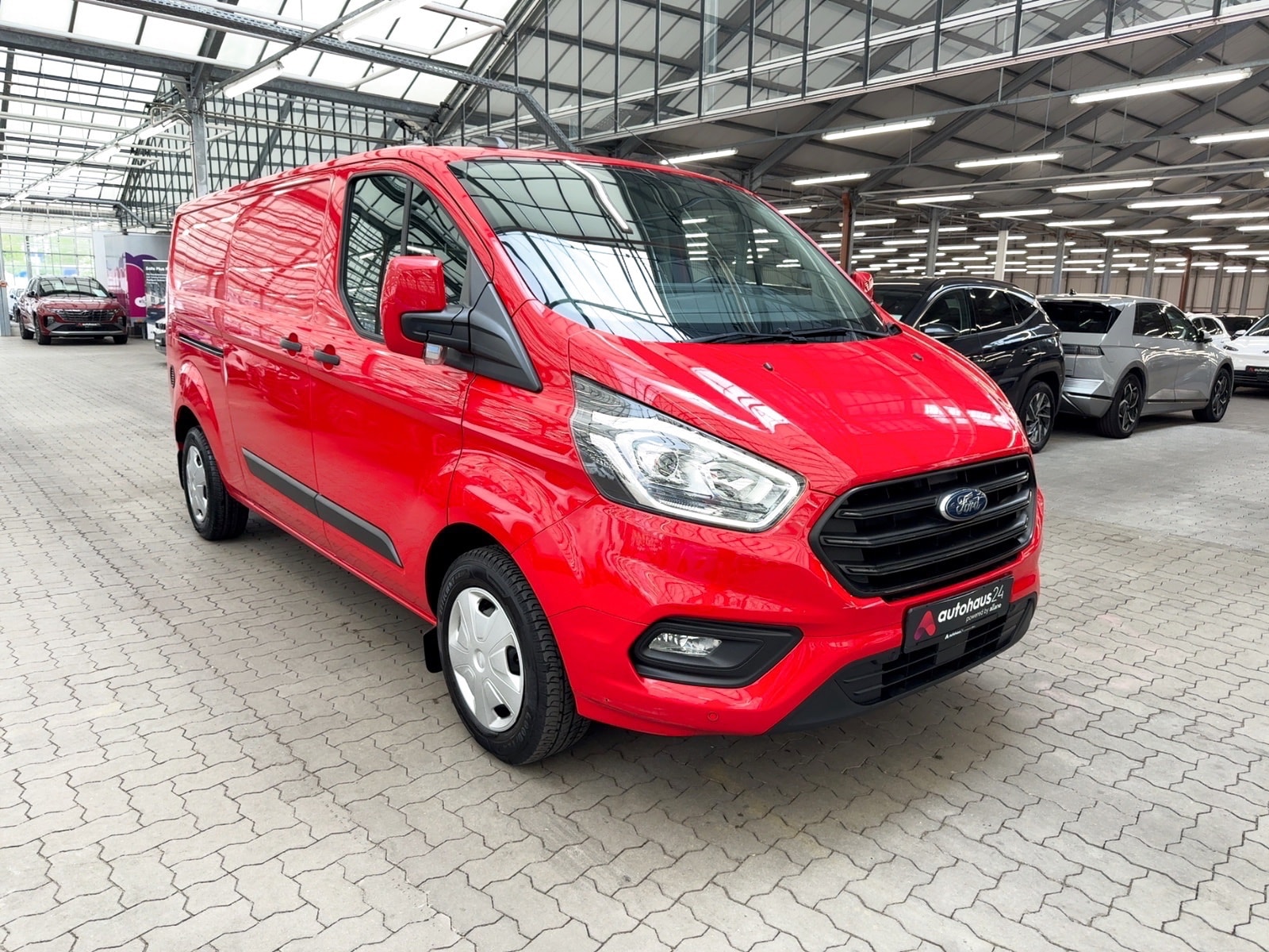 Ford Transit Transporter FORD Transit Custom 340 L2H1 2,0EcoBlue 96kW Trend Kastenwagen #1