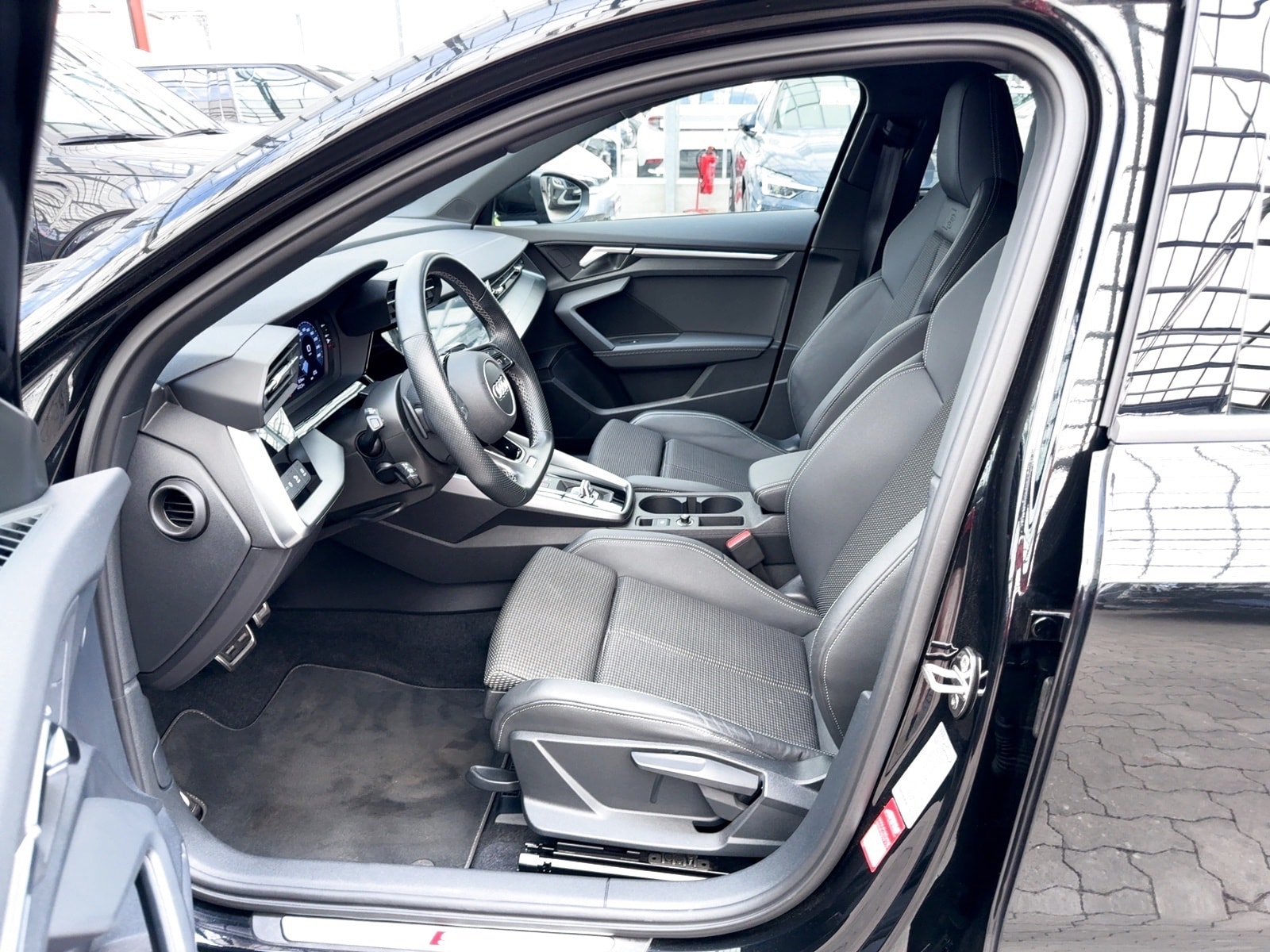 Audi A3 Limousine A3 35 1.5 TFSI Sportback S line MHEV (EURO 6d) #8