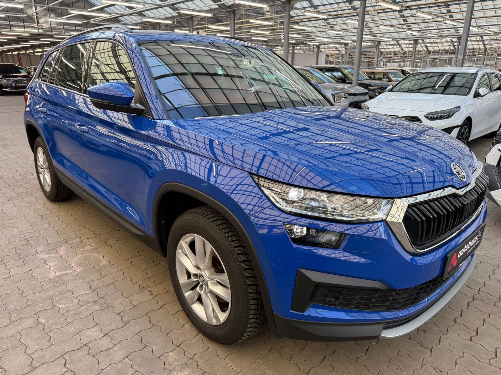 ŠKODA Kodiaq SUV / Crossover / Geländewagen SKODA Kodiaq 1.5 TSI ACT AMBITION Sports Utility Vehicle #1