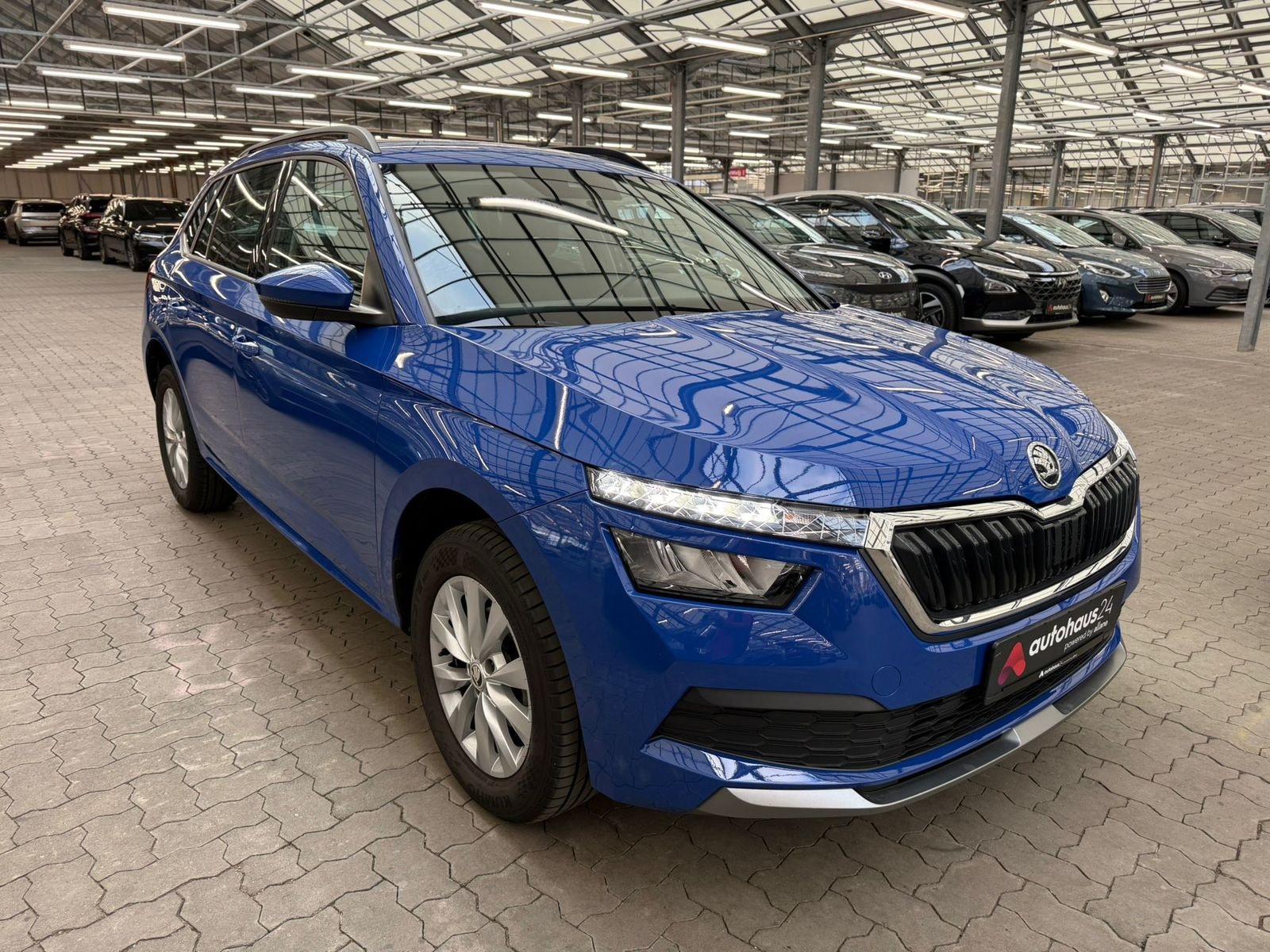 ŠKODA Kamiq SUV / Crossover / Geländewagen SKODA Kamiq 1.0 TSI 70kW Ambition Sports Utility Vehicle #1