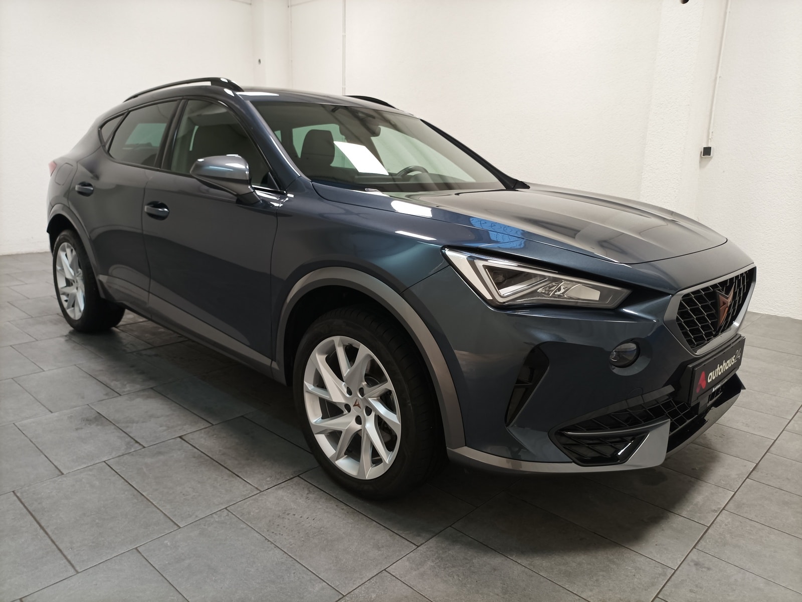 CUPRA Formentor SUV / Crossover / Geländewagen CUPRA Formentor 1.5 TSI 110kW DSG Sports Utility Vehicle #1