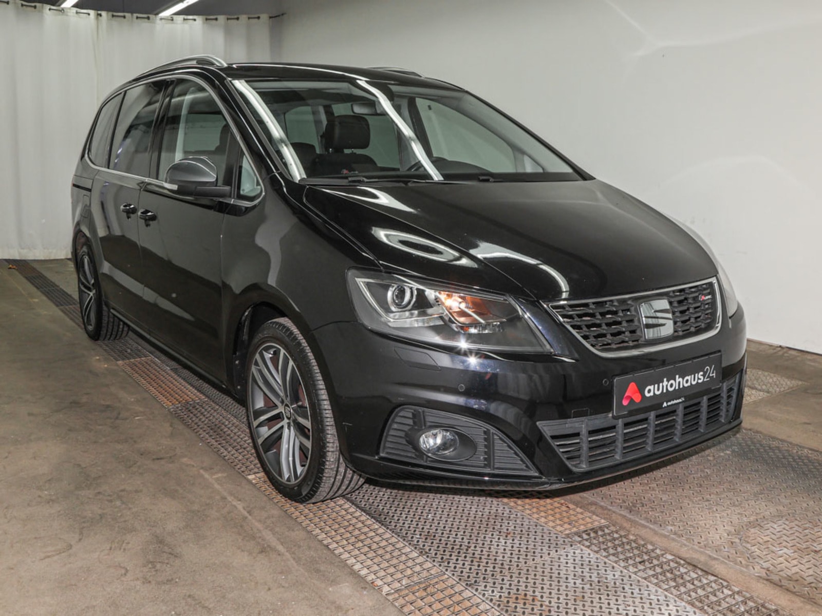 SEAT Alhambra Kleinbus / Van SEAT Alhambra 1.4 TSI FR-Line DSG Van #1