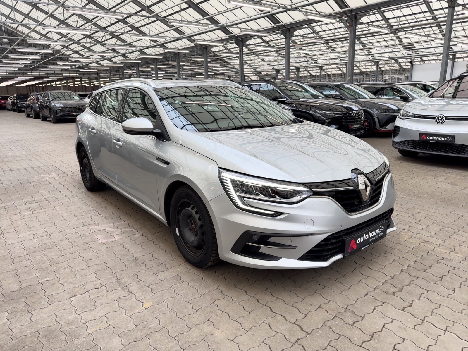 Renault Mégane Kombi RENAULT Mégane BLUE dCi 115 Business Edition Grandtour Kombi #1