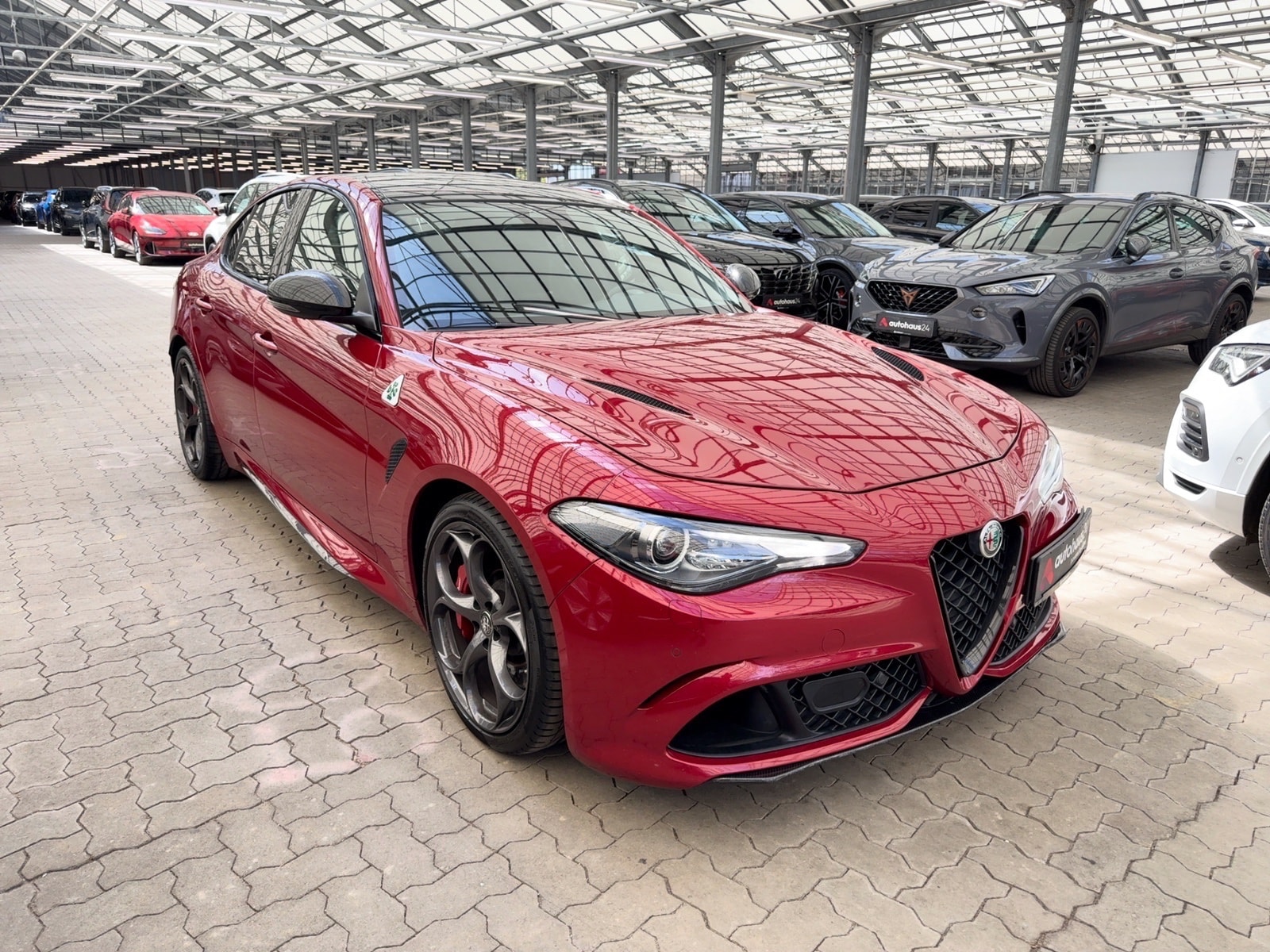 Alfa Romeo Giulia Limousine ALFA ROMEO Giulia 2.9 V6 Bi-Turbo 375 kW AT8 Quadrifoglio Limousine #1