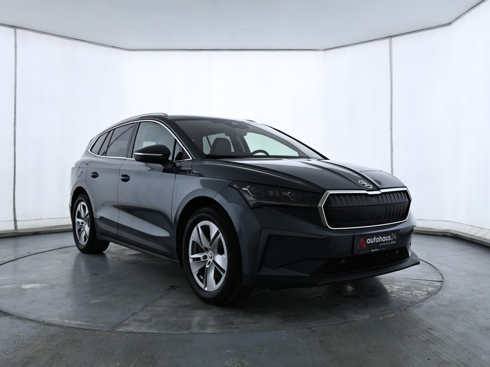 ŠKODA ENYAQ SUV / Crossover / Geländewagen SKODA ENYAQ iV 80 Sports Utility Vehicle #1