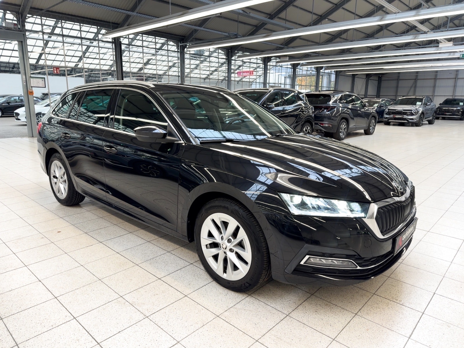 ŠKODA Octavia Kombi SKODA Octavia 1.5 TSI e-TEC DSG STYLE COMBI Kombi #1