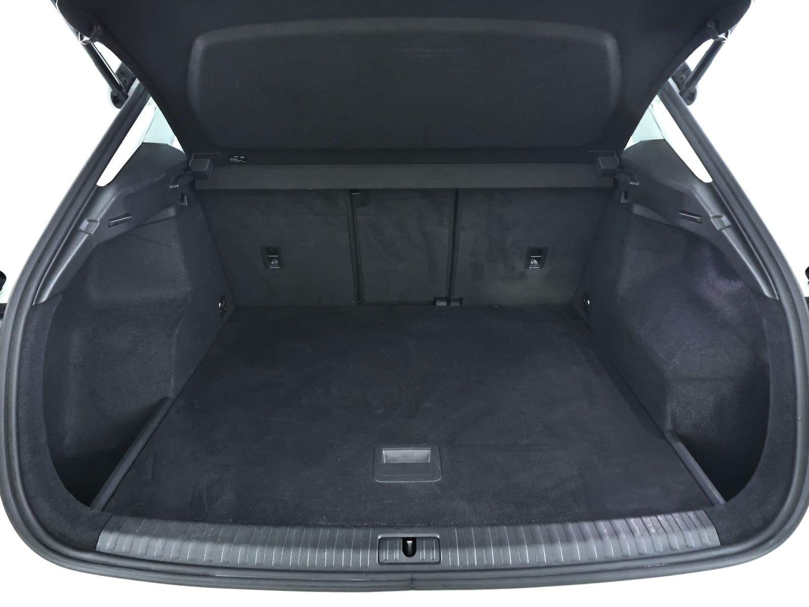 Audi Q3 SUV Q3 35 2.0 TDI quattro basis (EURO 6d) #6