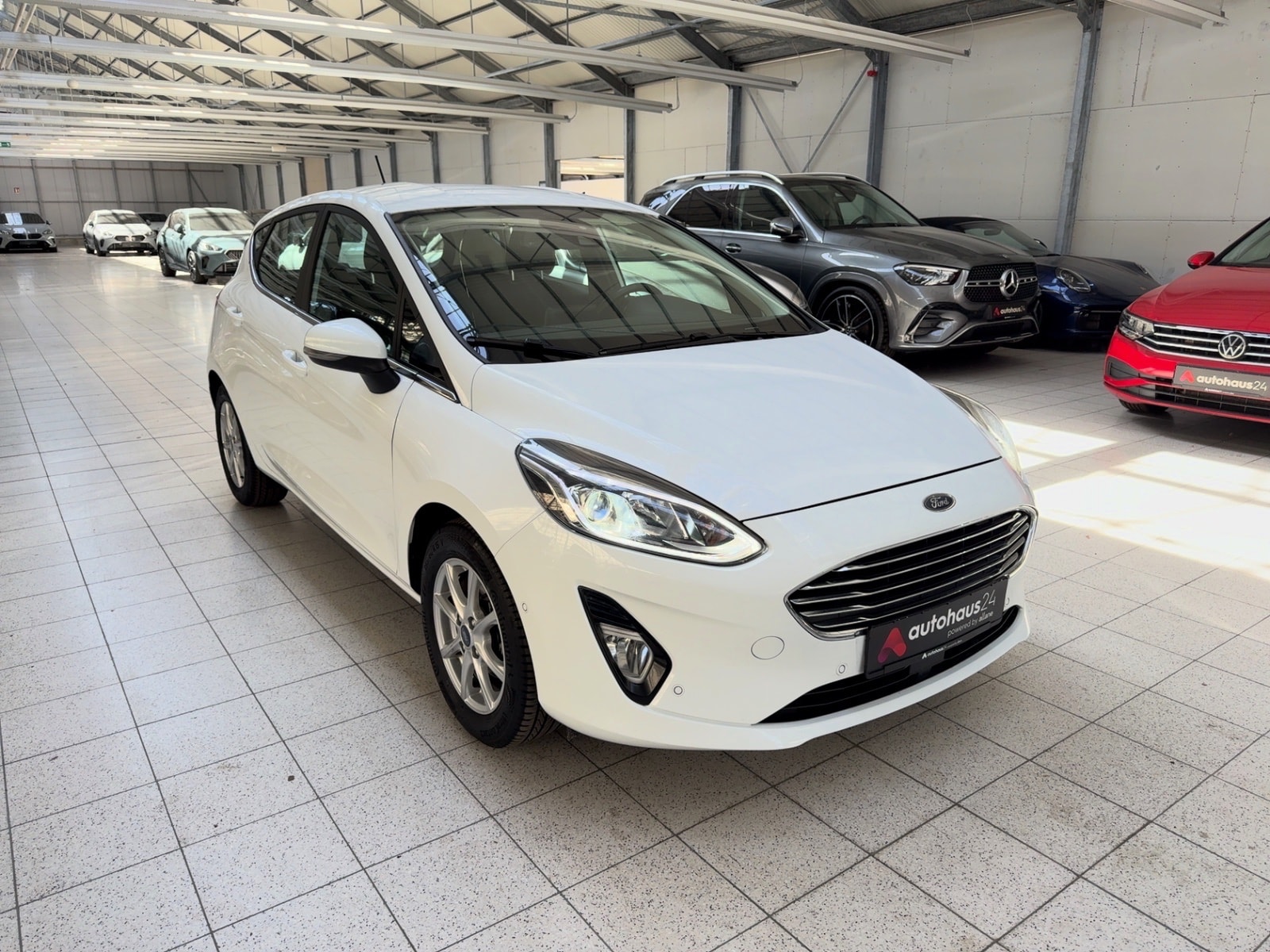 Ford Fiesta Limousine FORD Fiesta 1,0 EcoBoost 74kW Titanium Schräghecklimousine #1