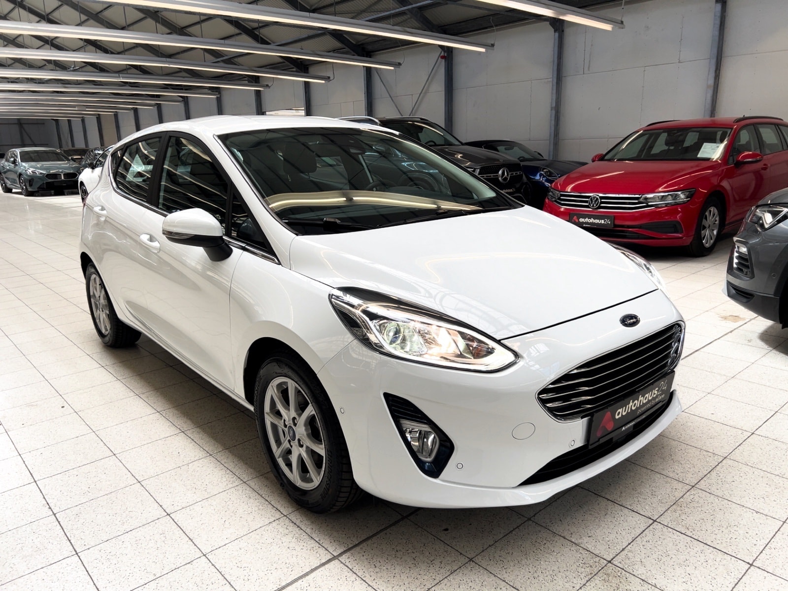 Ford Fiesta Limousine FORD Fiesta 1,0 EcoBoost 74kW Titanium Schräghecklimousine #1