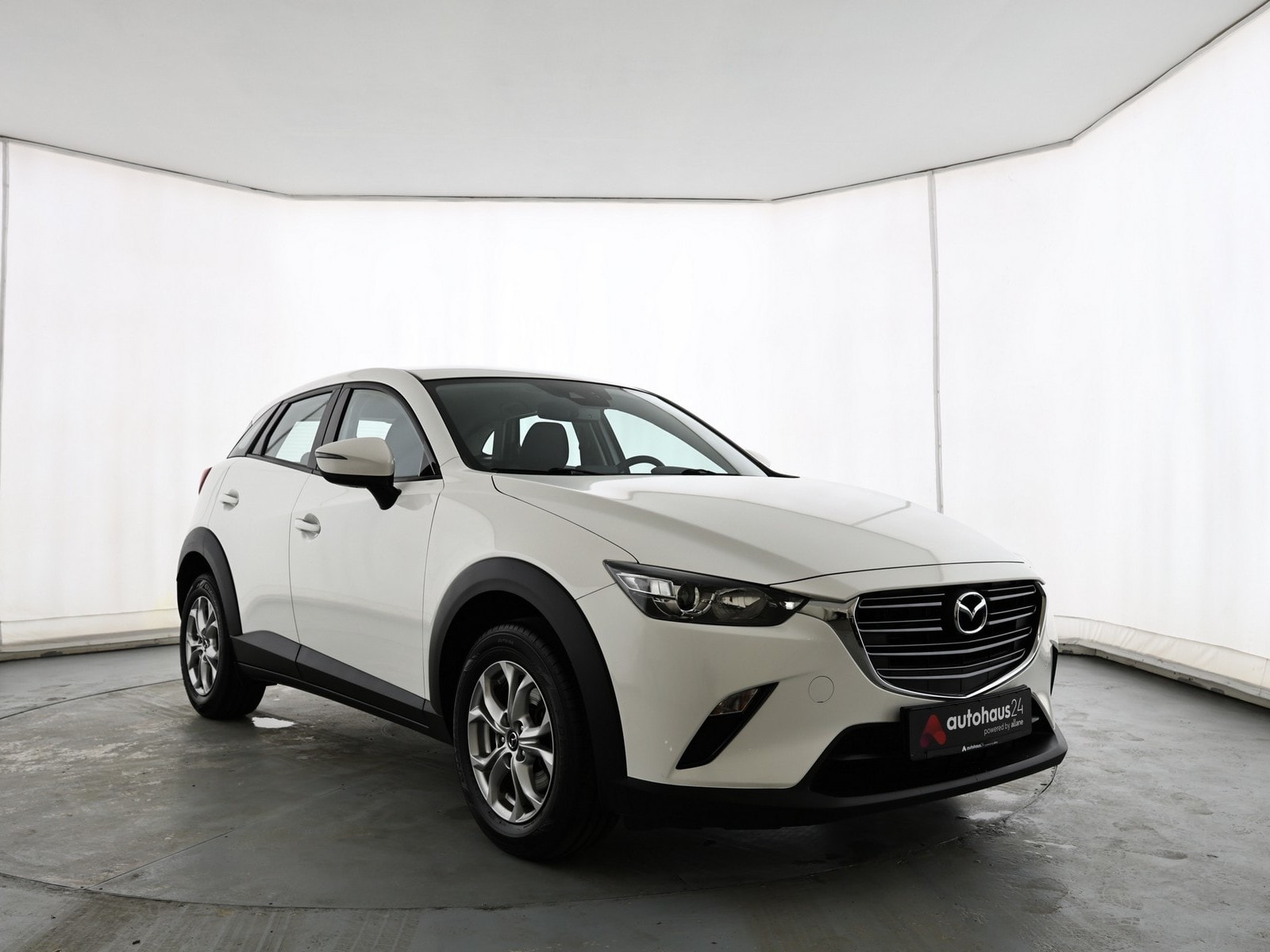 Mazda CX-3 SUV / Crossover / Geländewagen MAZDA CX-3 2.0 SKYACTIV-G Sports Utility Vehicle #1