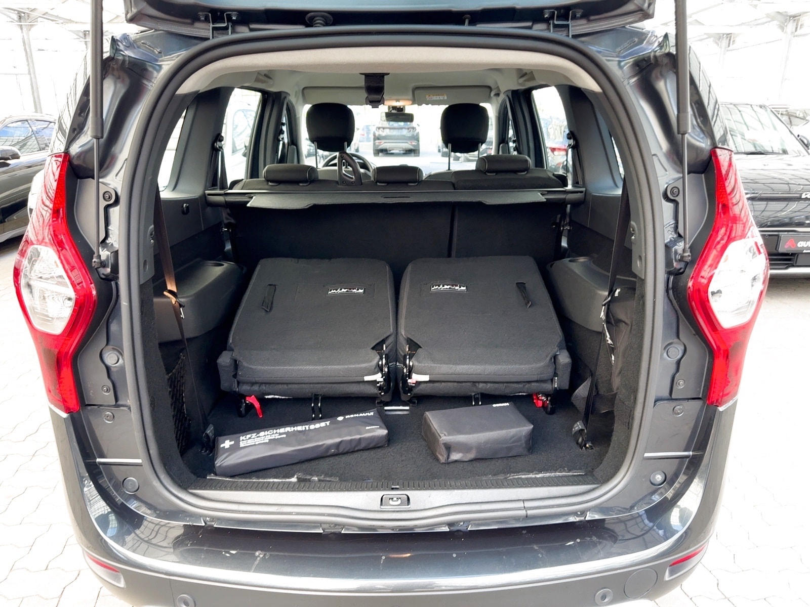 Dacia Lodgy Van Lodgy 1.3 TCe 130 Stepway GPF (EURO 6d) #6