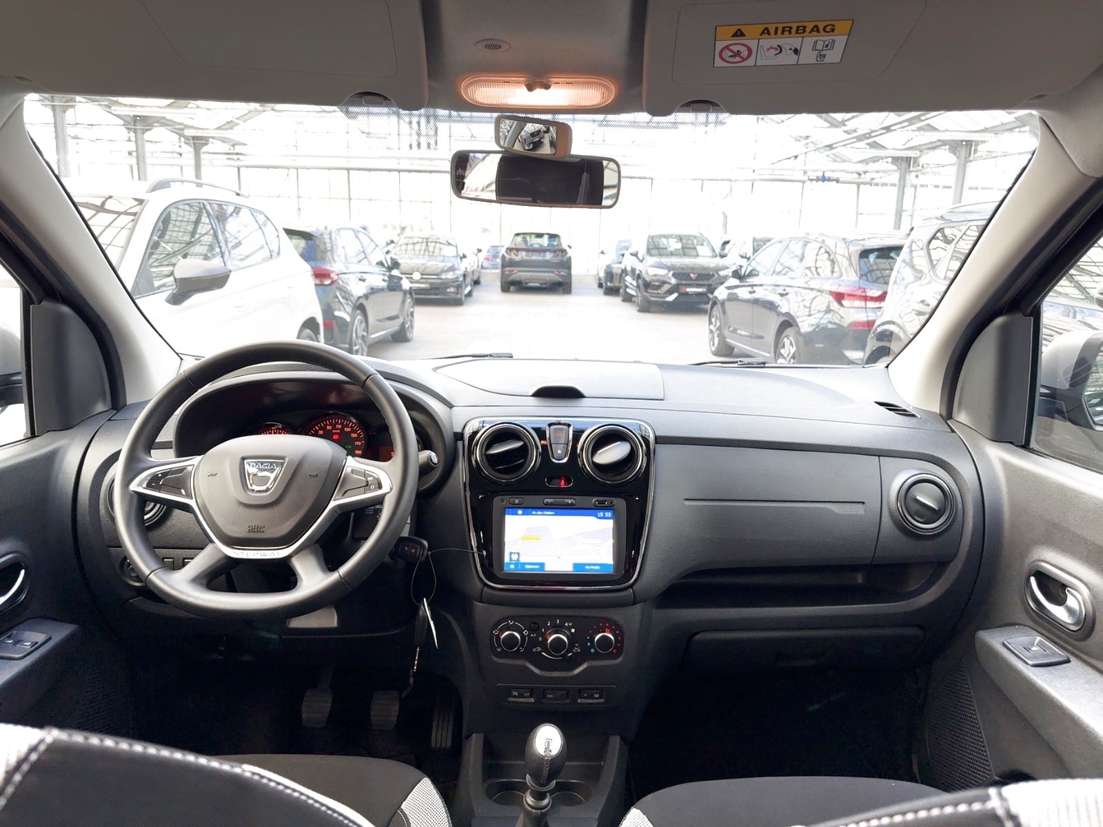 Dacia Lodgy Van Lodgy 1.3 TCe 130 Stepway GPF (EURO 6d) #9