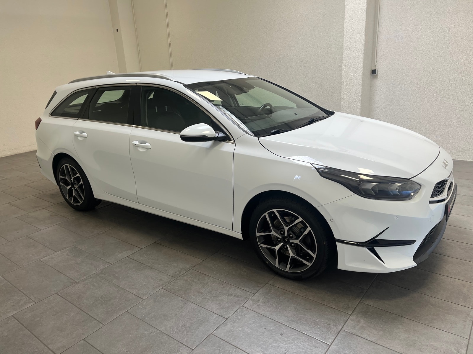 Kia Ceed Kombi KIA Ceed 1.5 T-GDI Spirit Sportswagon Kombi #1