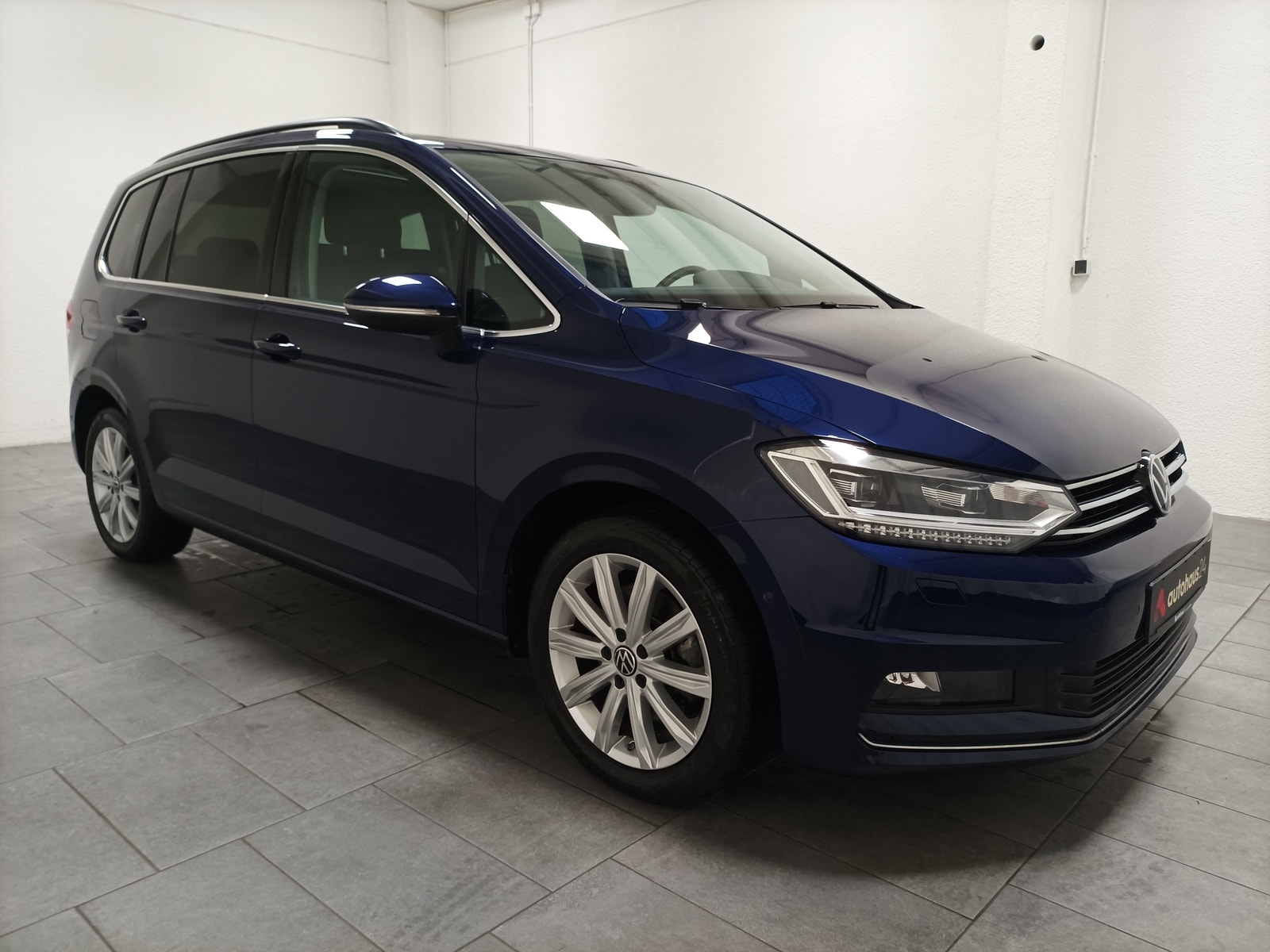 Volkswagen Touran Kleinbus / Van VOLKSWAGEN Touran 1.5 TSI OPF DSG Highline Kompaktvan #1