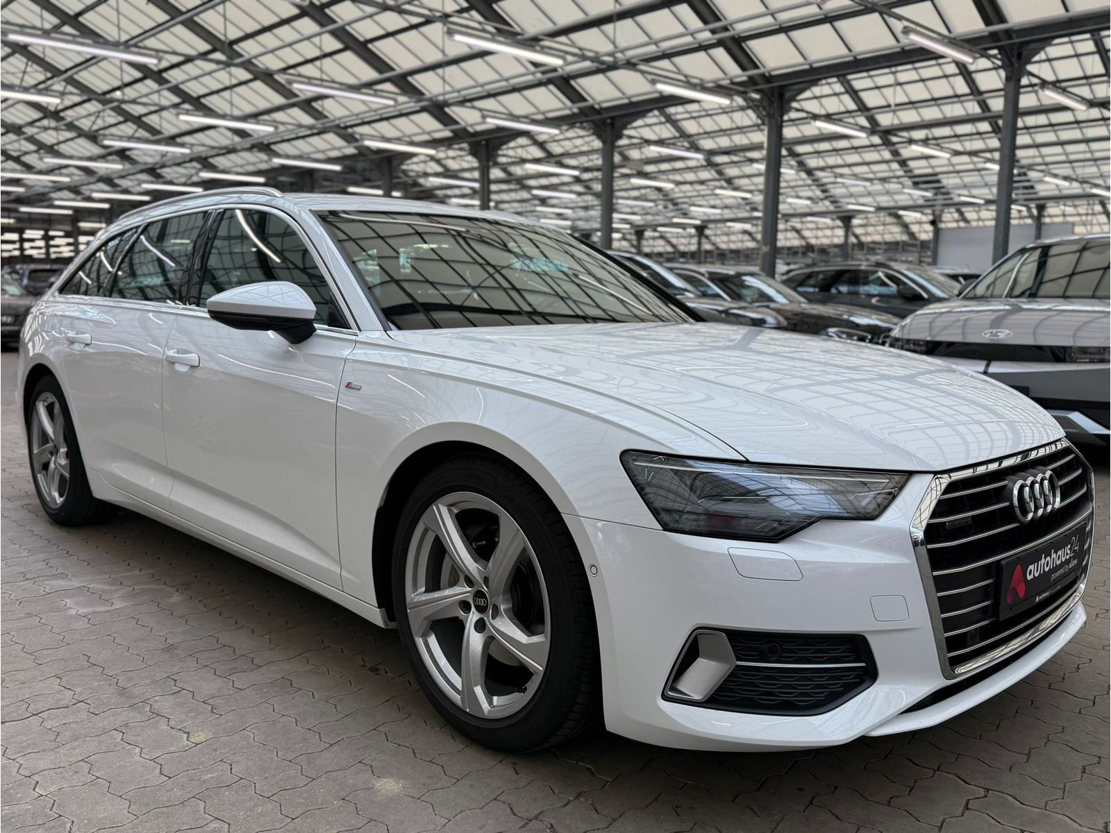 Audi A6 Kombi AUDI A6 45 TFSI quattro S tronic sport Avant Kombi #1