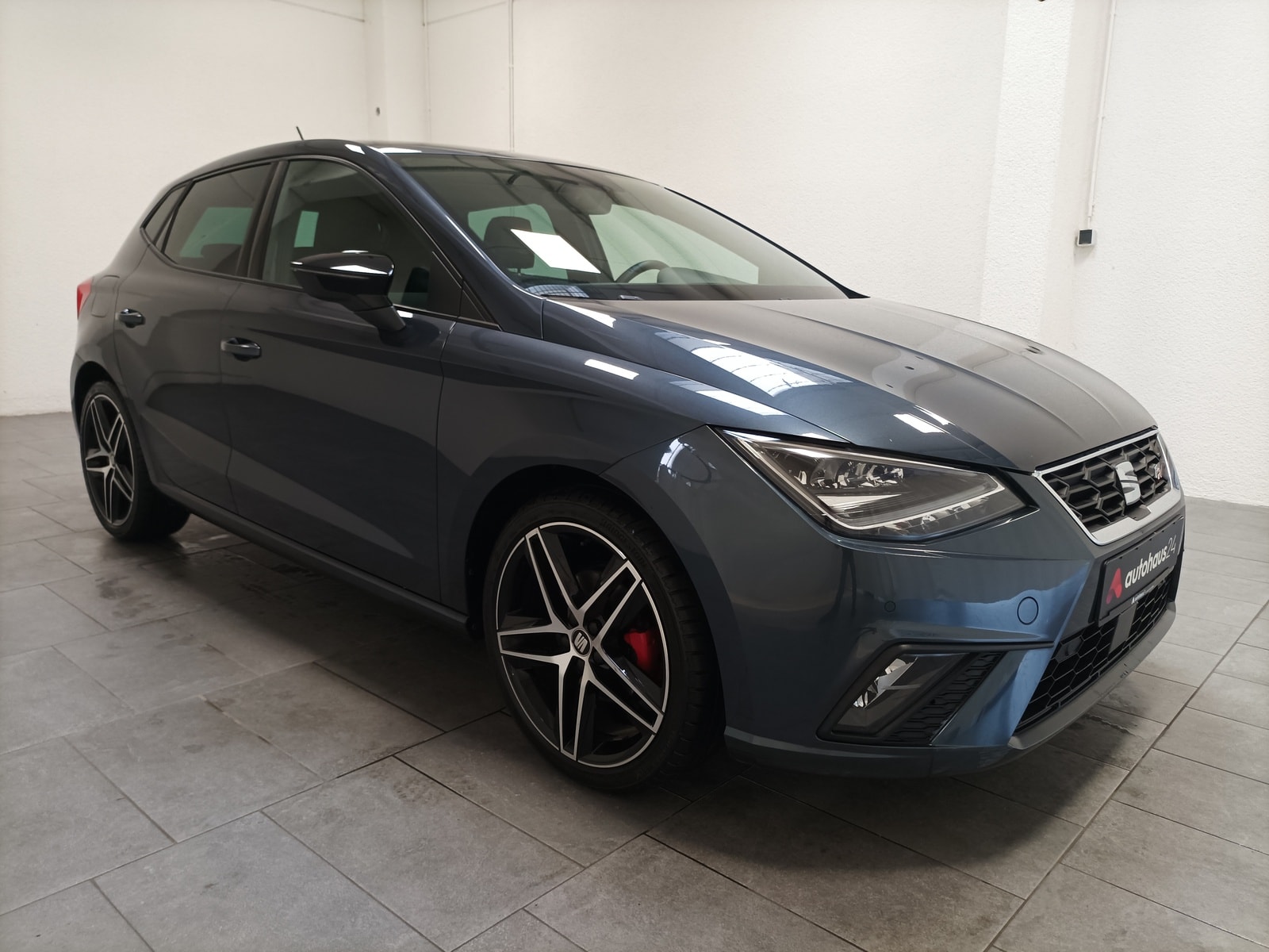 SEAT Ibiza Limousine SEAT Ibiza 1.5 TSI 110kW FR DSG Schräghecklimousine #1