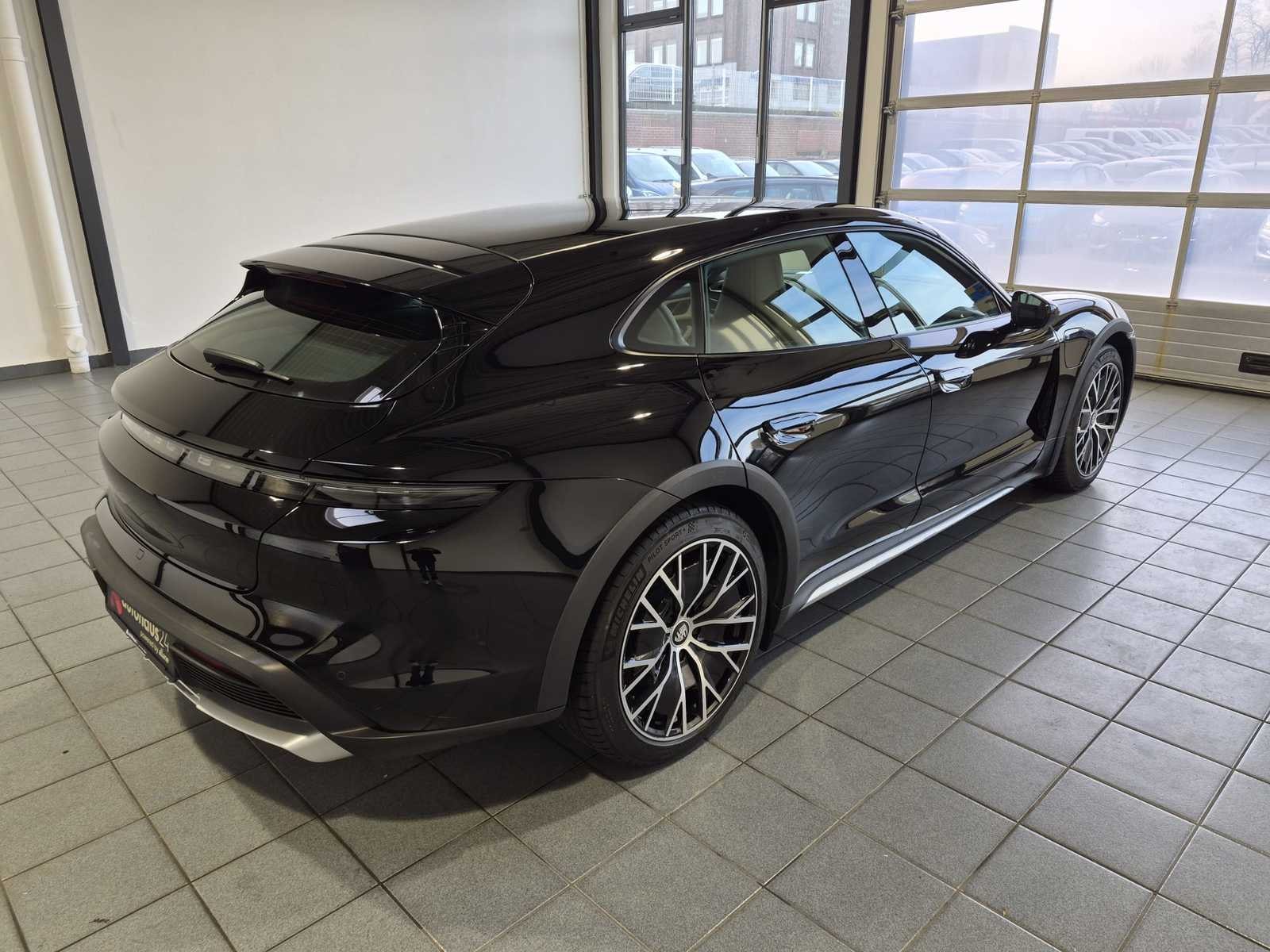 Porsche Taycan Kombi Taycan Cross Turismo 93,4 kWh 4 #5