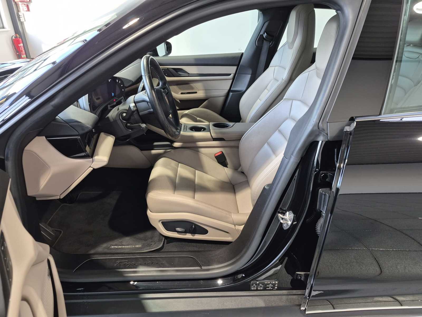 Porsche Taycan Kombi Taycan Cross Turismo 93,4 kWh 4 #8