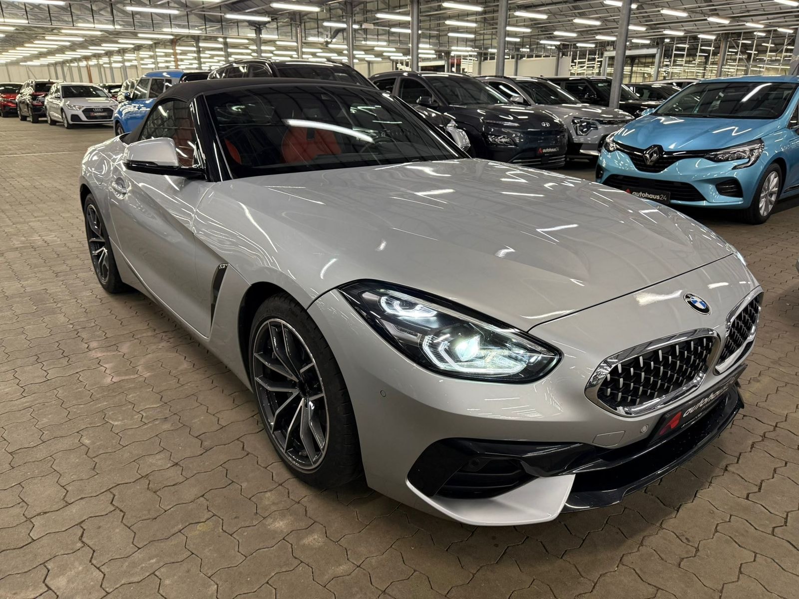 BMW Z4 Cabrio / Roadster BMW Z4 sDrive20i Sport Line Roadster #1