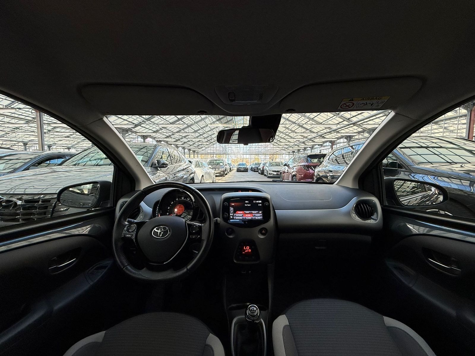 Toyota Aygo Schräghecklimousine Aygo 1.0 Team D #9