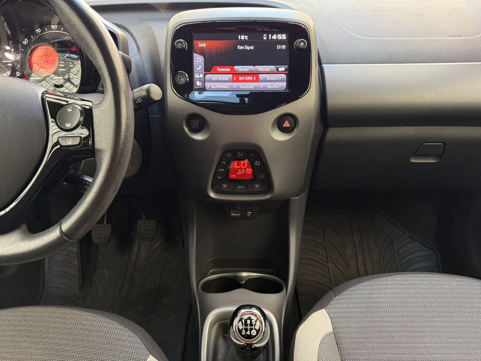 Toyota Aygo Schräghecklimousine Aygo 1.0 Team D #11