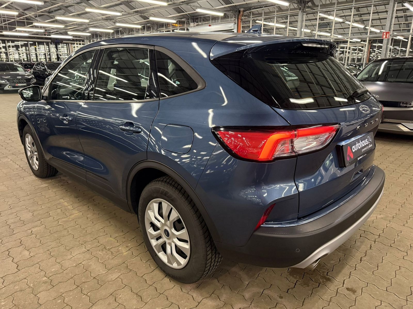 Ford Kuga SUV Kuga 1.5 EcoBlue Cool&Connect #4
