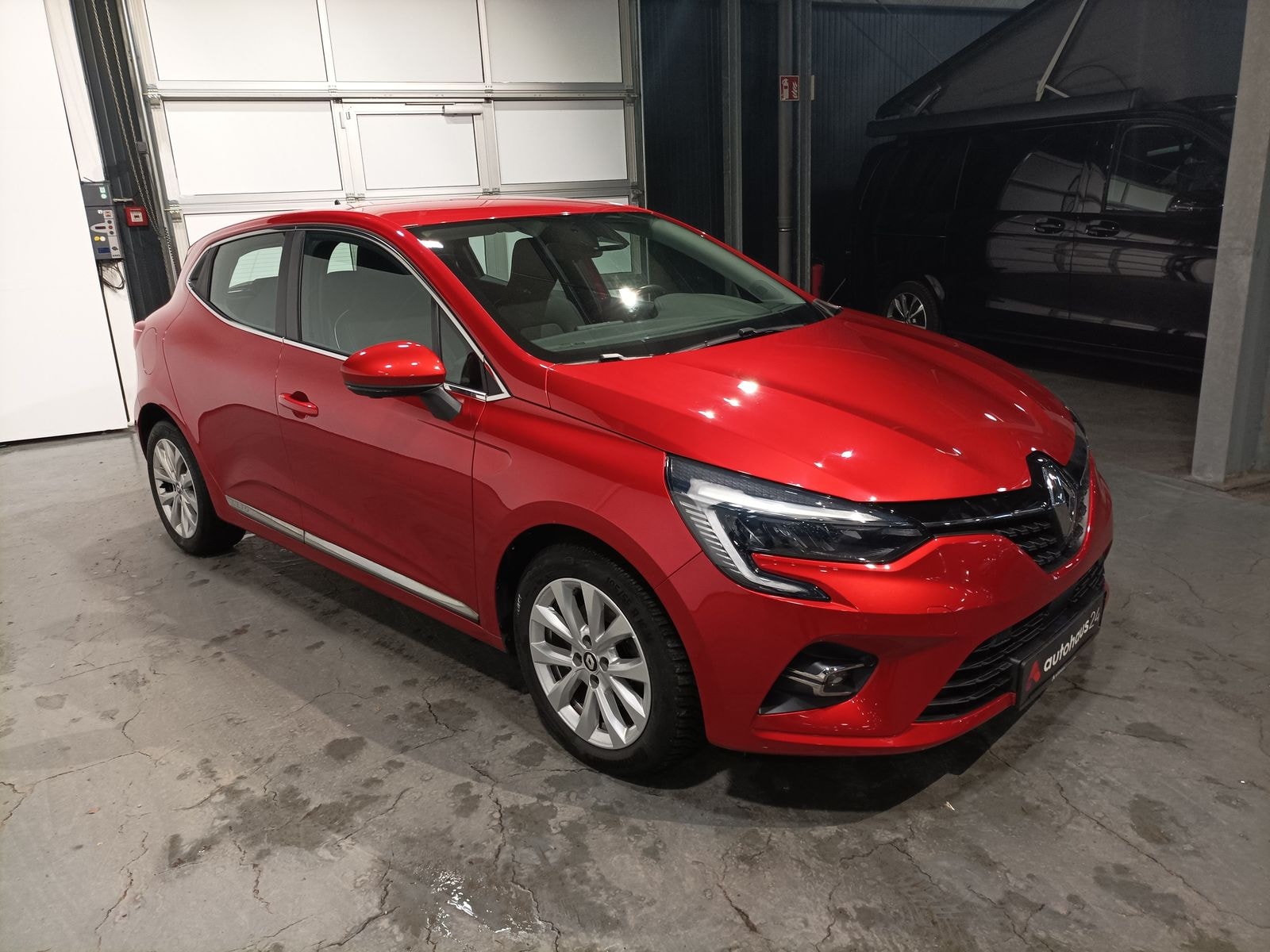 Renault Clio Limousine RENAULT Clio TCe 140 Intens Schräghecklimousine #1
