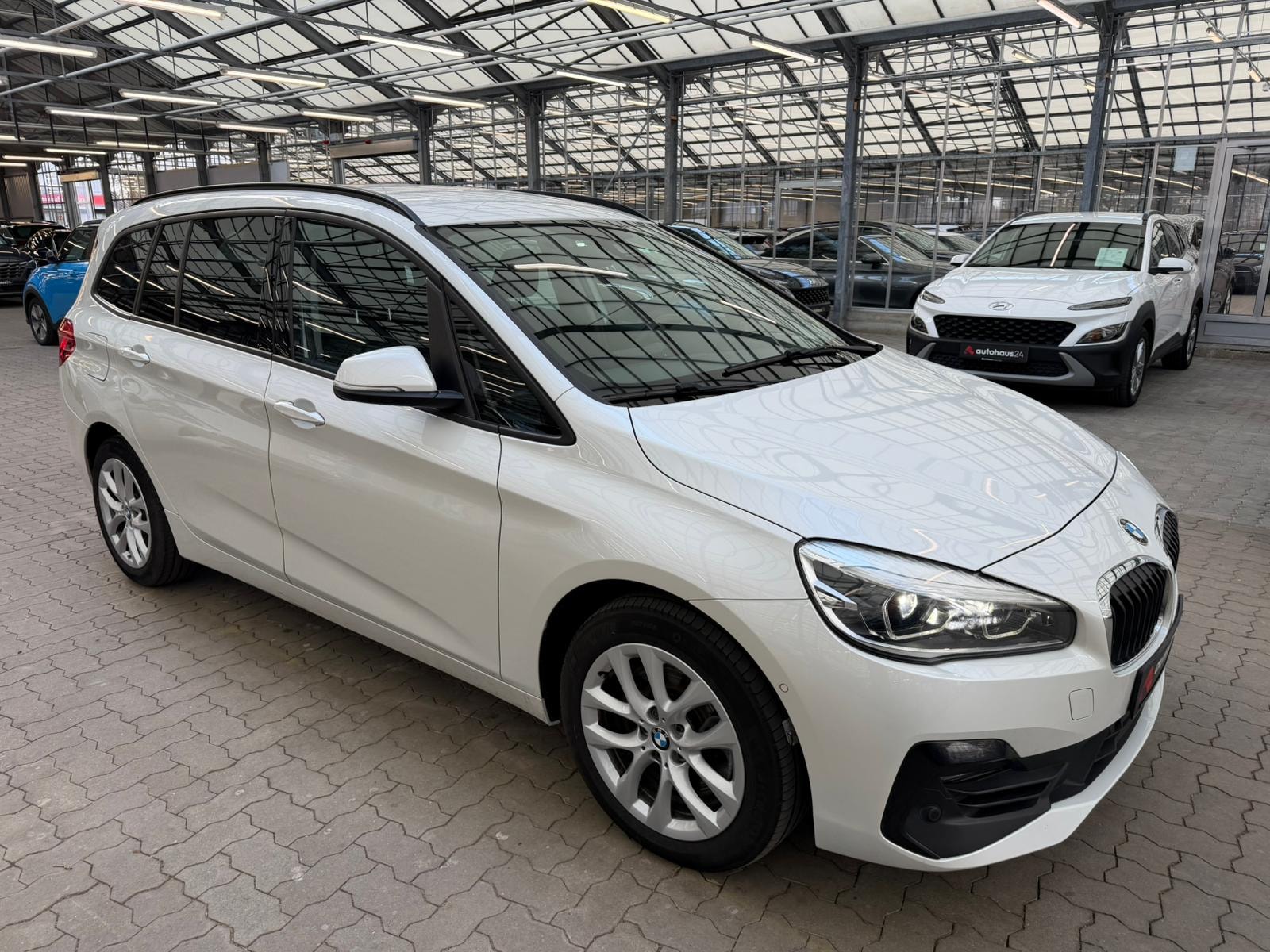 BMW 2er Gran Tourer Kleinbus / Van BMW 2er Gran Tourer 218d Advantage Kompaktvan #1