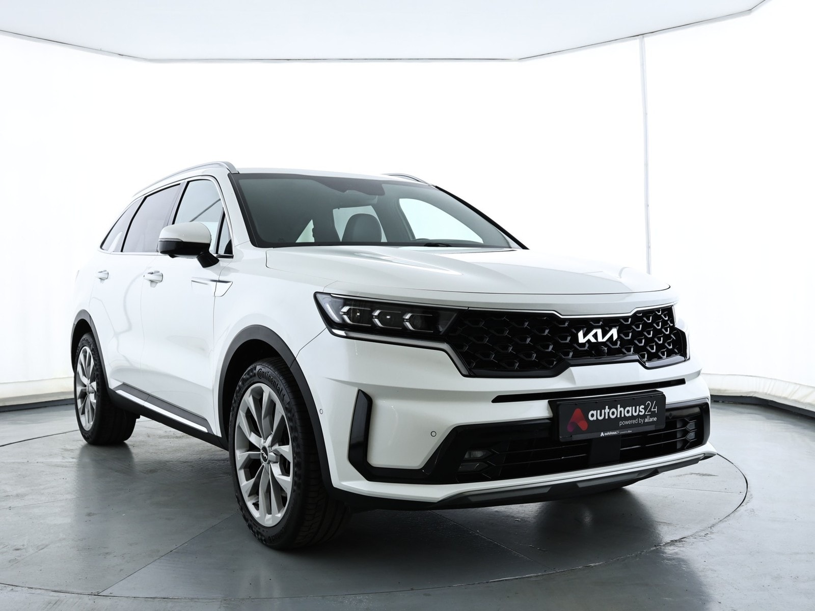 Kia Sorento SUV / Crossover / Geländewagen KIA Sorento 2.2 CRDi AWD Platinum DCT8 Sports Utility Vehicle #1