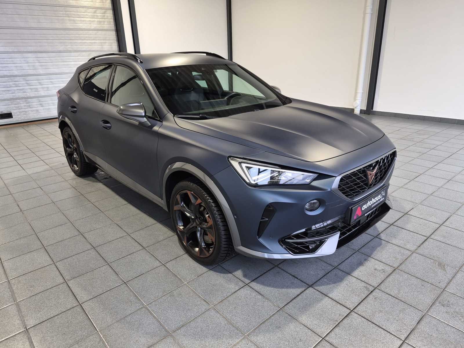 CUPRA Formentor SUV / Crossover / Geländewagen CUPRA Formentor 2.0 TSI 228kW VZ 4Drive DSG Sports Utility Vehicle #1