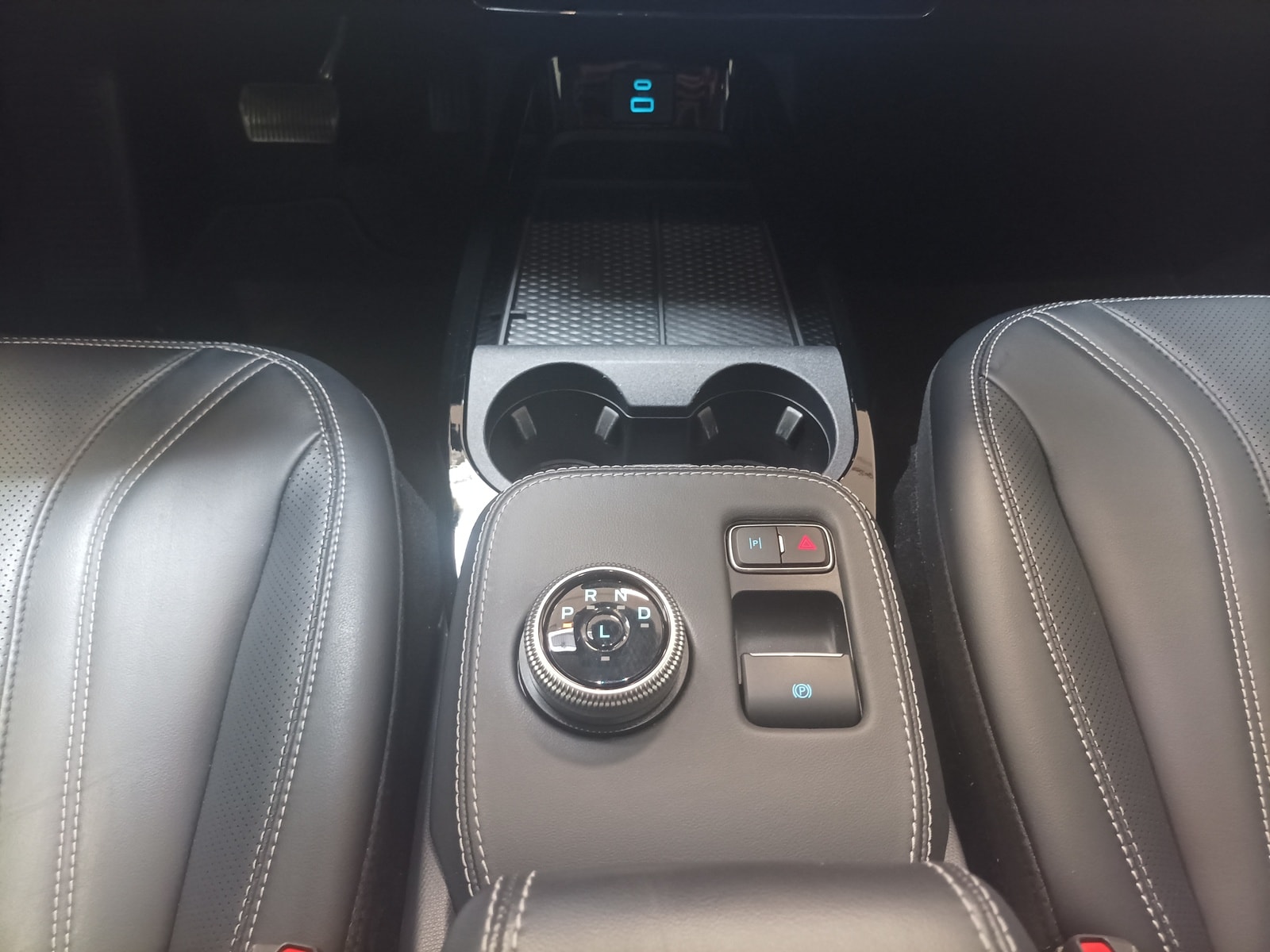 Ford Mustang SUV Mustang MACH-E Basis (Standard Range) #13