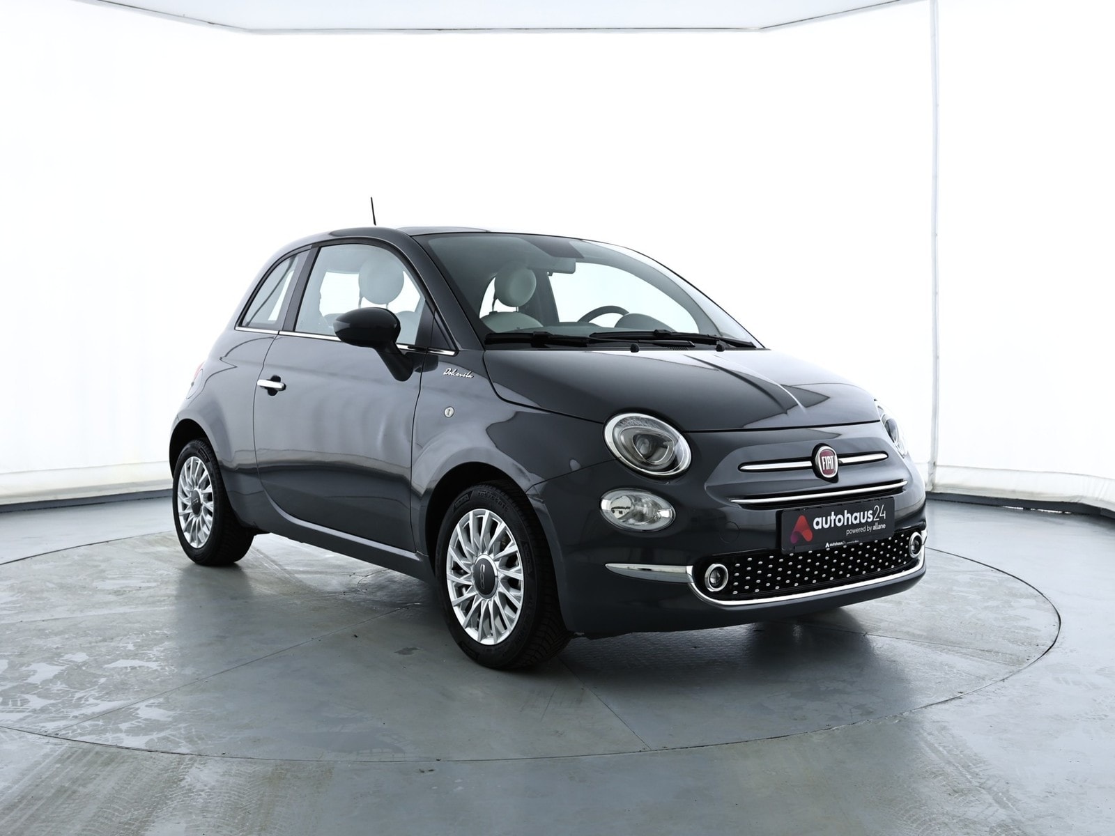 Fiat 500 Schräghecklimousine FIAT 500 1.0 GSE N3 Hybrid DOLCEVITA Schräghecklimousine #1